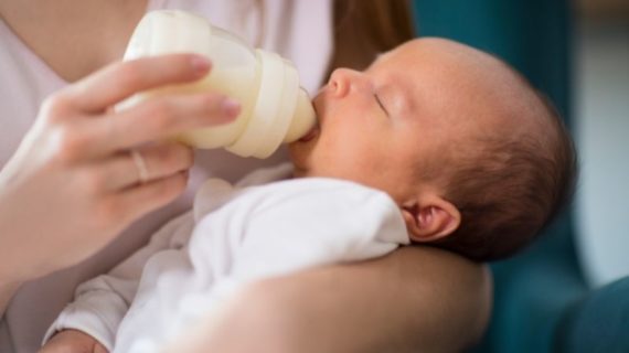 ¿Por qué alimentar a tu bebé con lactancia mixta?