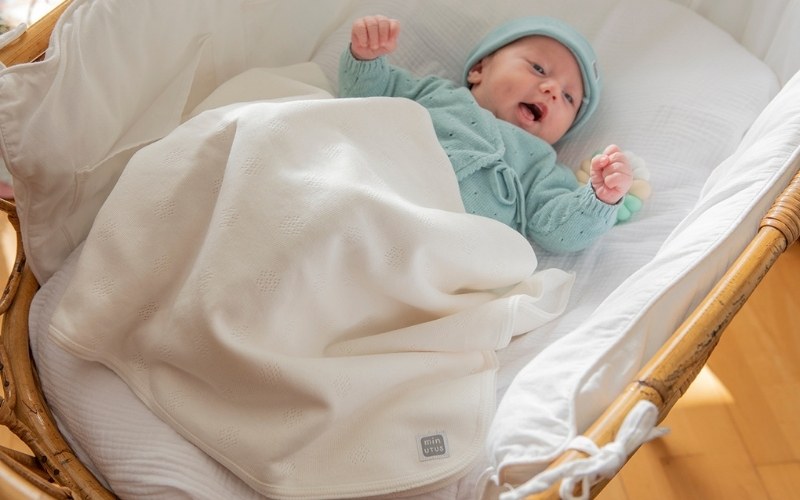 resistencia Amplificador Salto Ropa de cuna: Cómo vestir la primera cama de tu bebé