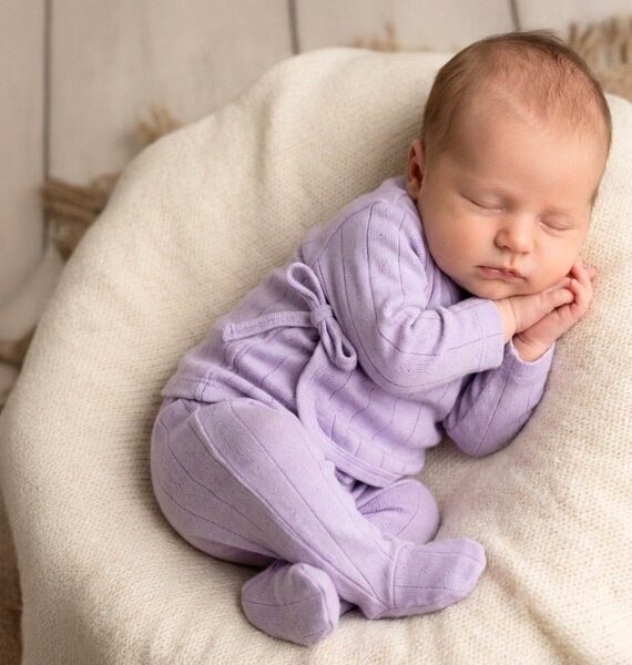 Conjunto Polaina 100% algodón punto canalé jubón cruzado bebé