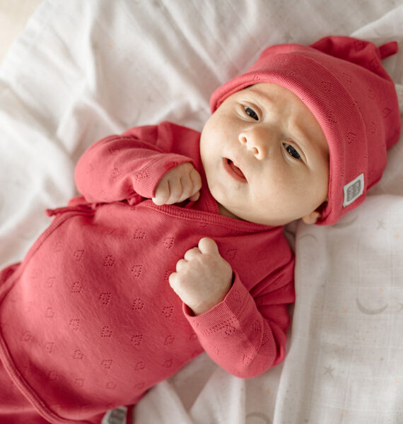 Gorro calado corazones 100% algodón bebé