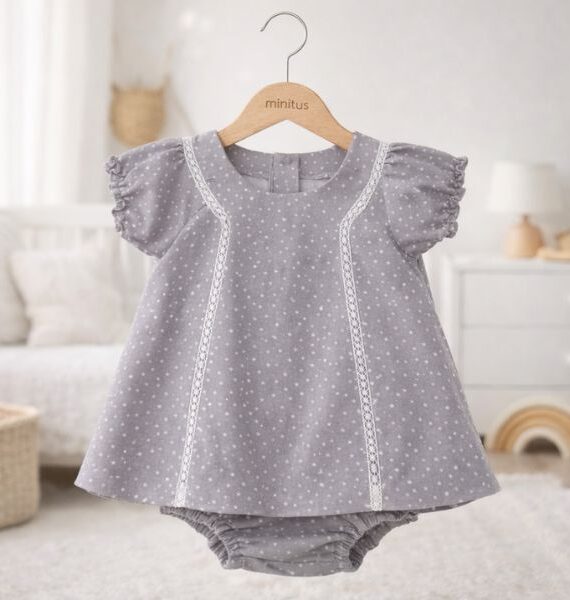 VESTIDO ESTRELLITAS CON BRAGUITA 100 % ALGODÓN